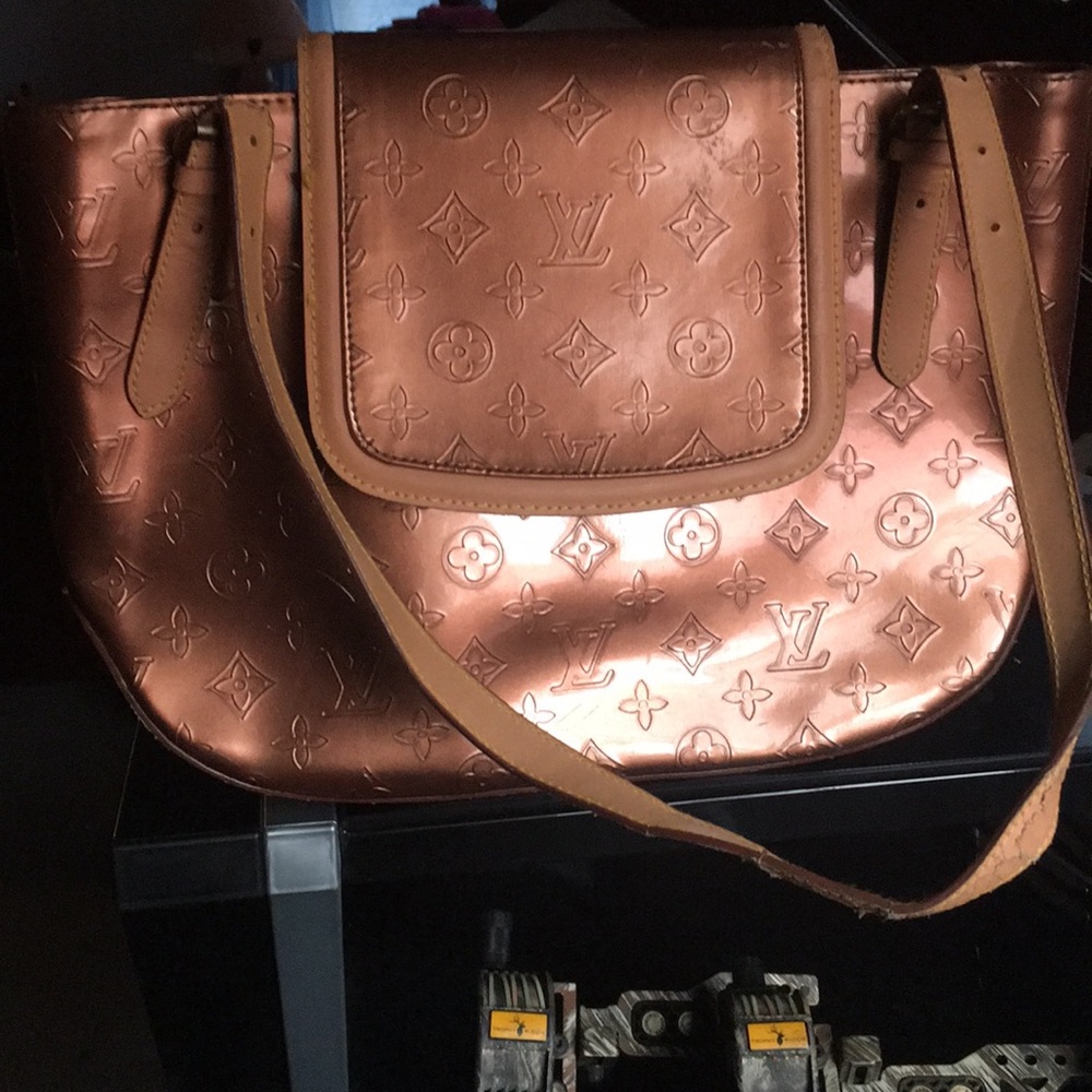 Louis Vuitton Houston vernis copper leatherhandbag
